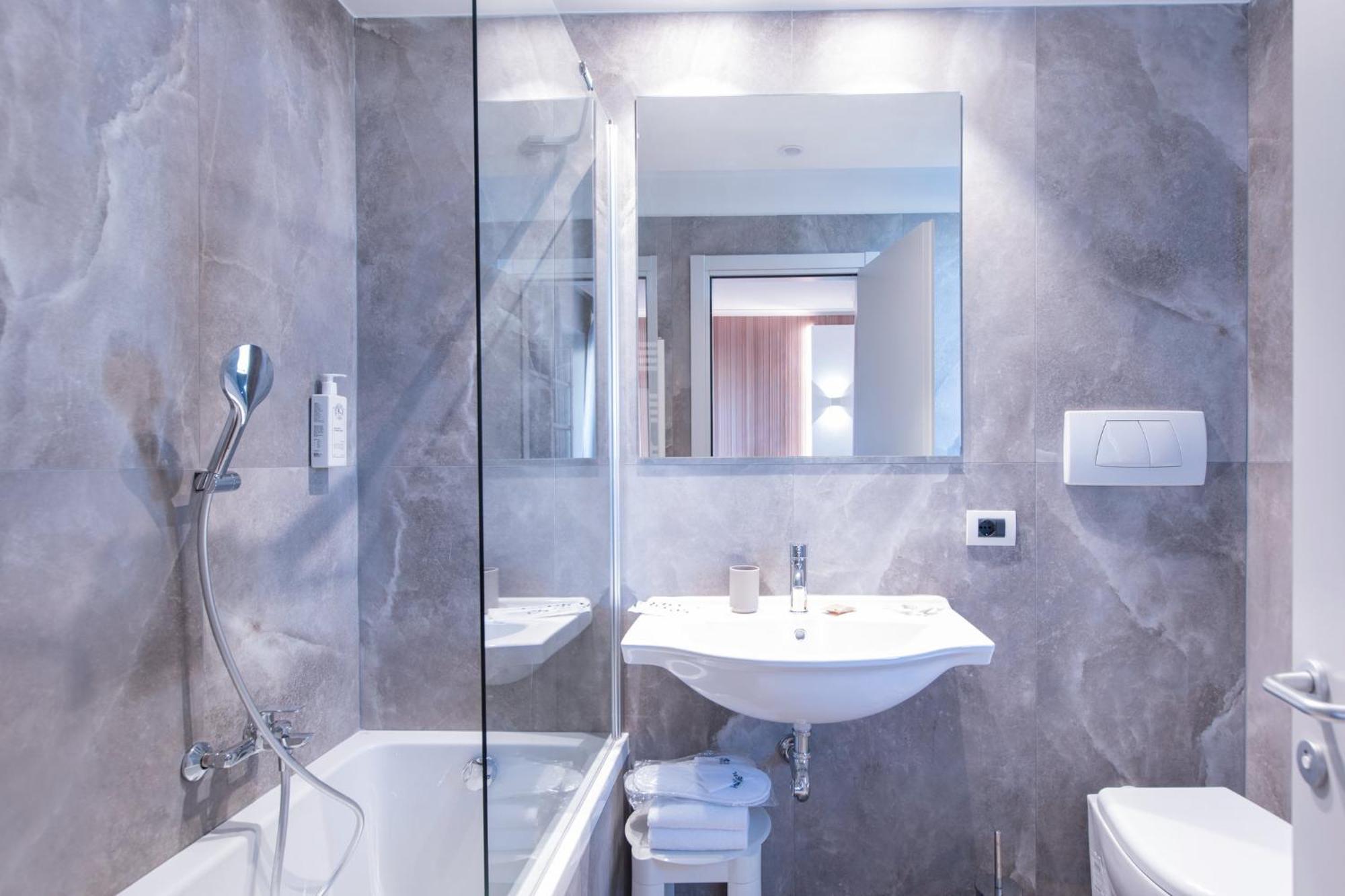 Garner Hotel Rome Aurelia By Ihg Roma Exterior foto