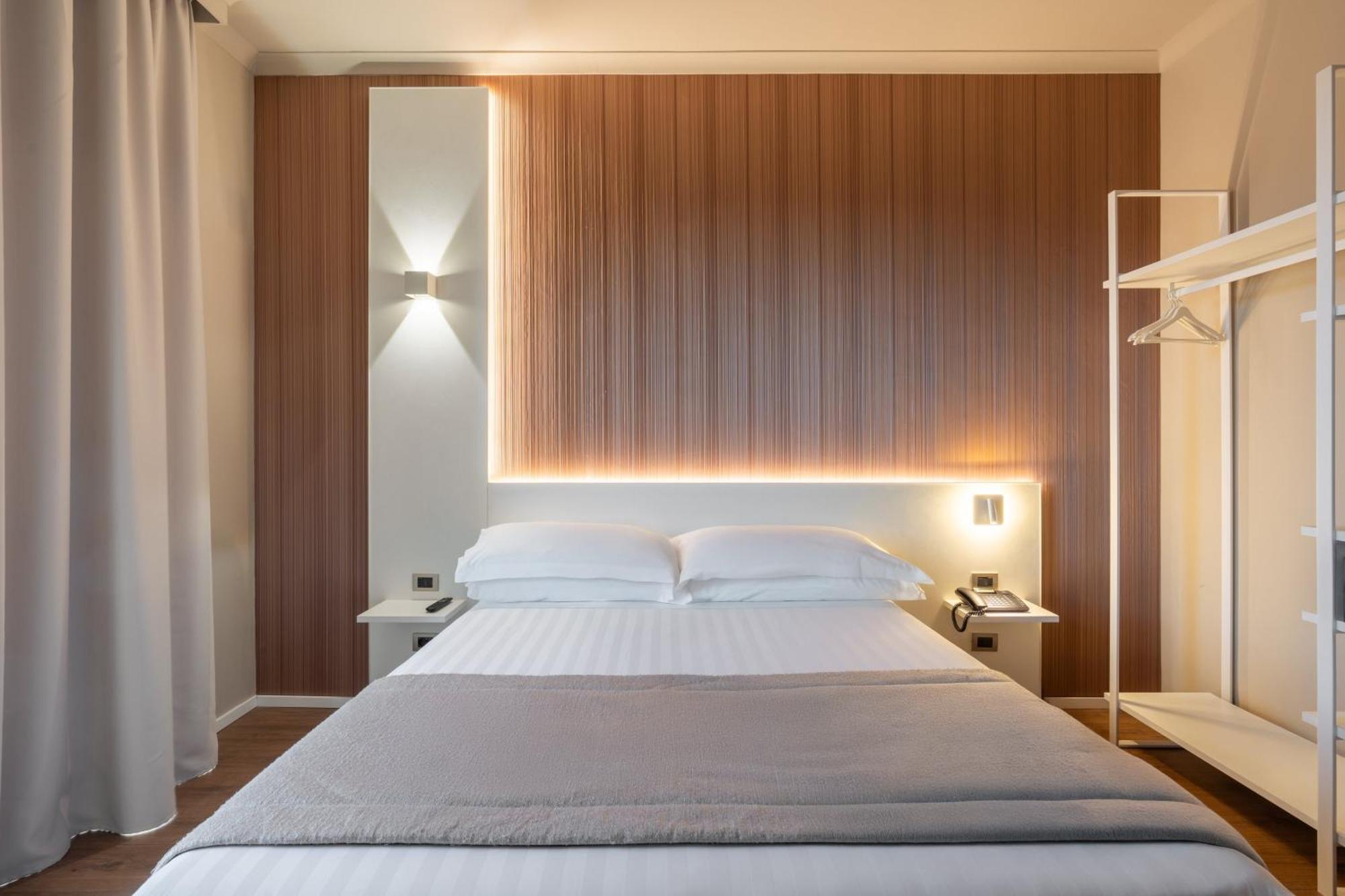 Garner Hotel Rome Aurelia By Ihg Roma Exterior foto